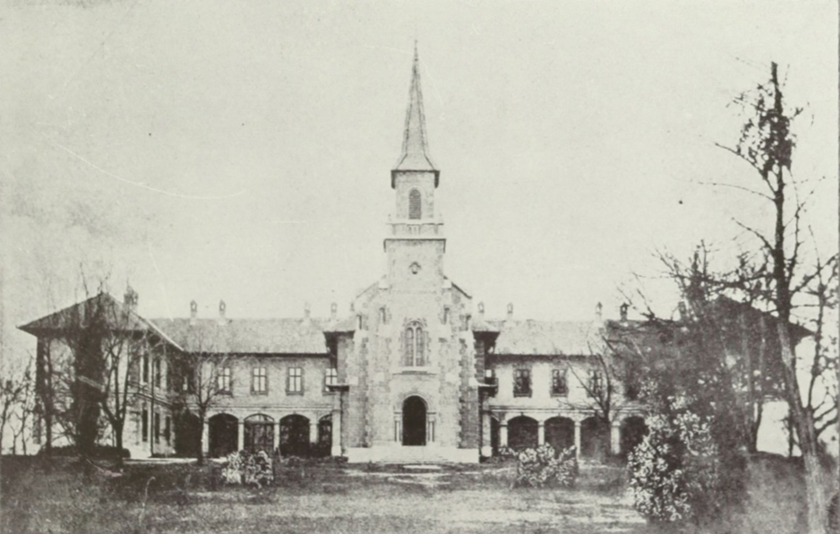 A-Clarisseum-épületegyütetse-1910-ben